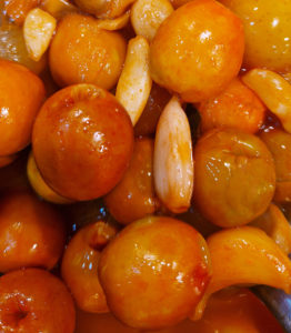 aceitunas gordal sin hueso aliñadas en ajo